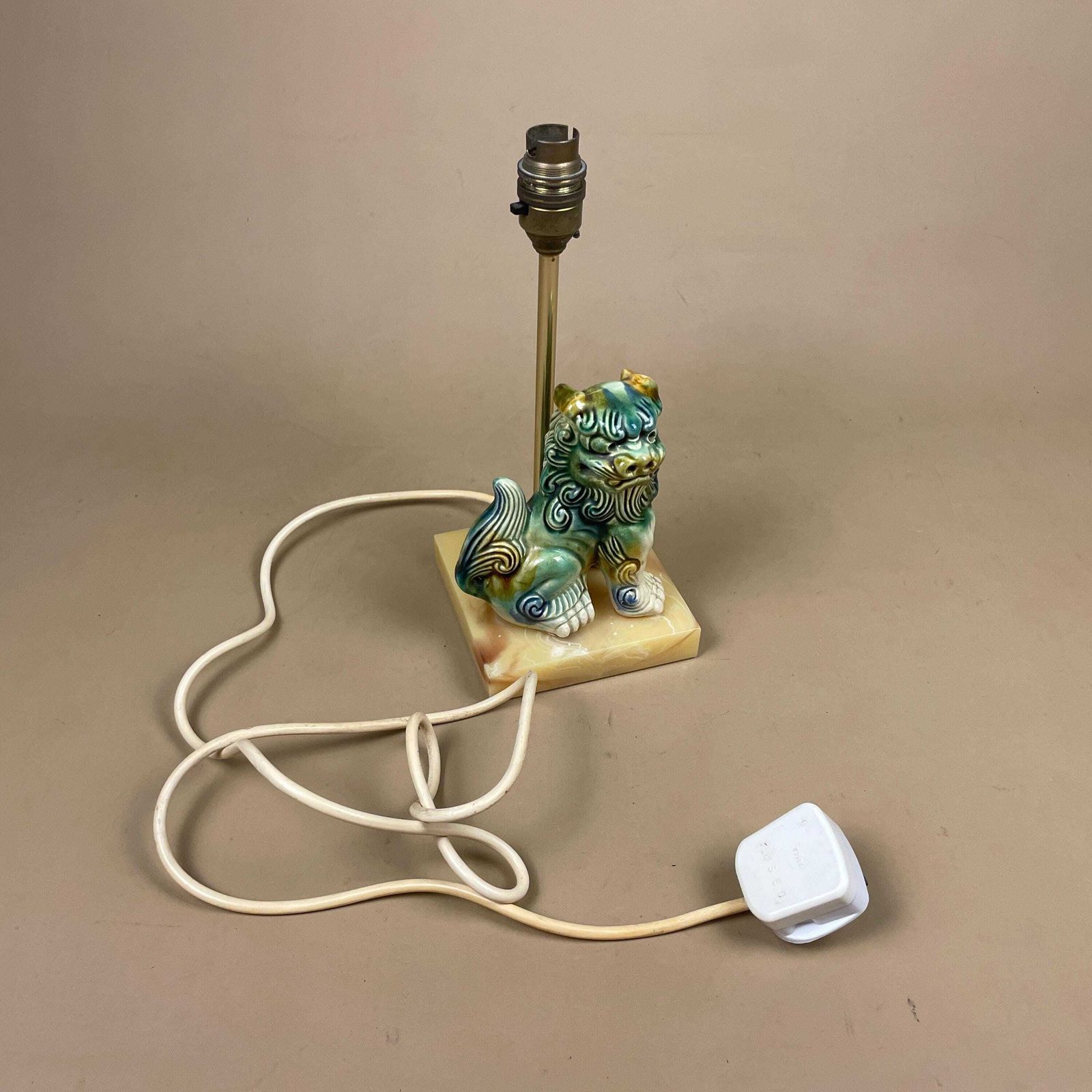 Oriental Lamp Bedside Table Light Green Blue Foo Dog Chinese Resin Onyx Marble Pattern Base Stand Ceramic Antique Classic Gold Brass Metal photo buy