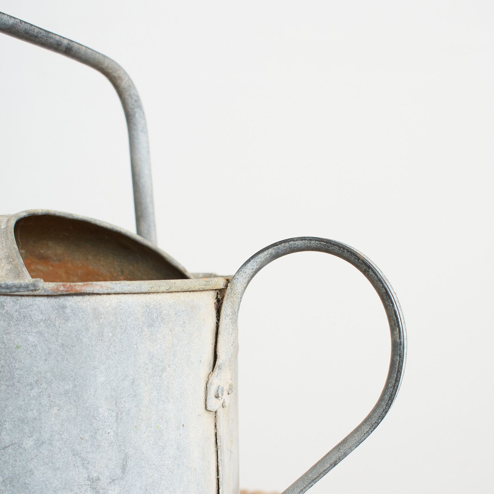 Small Antique Galvanised Watering Can – I photo 68.0