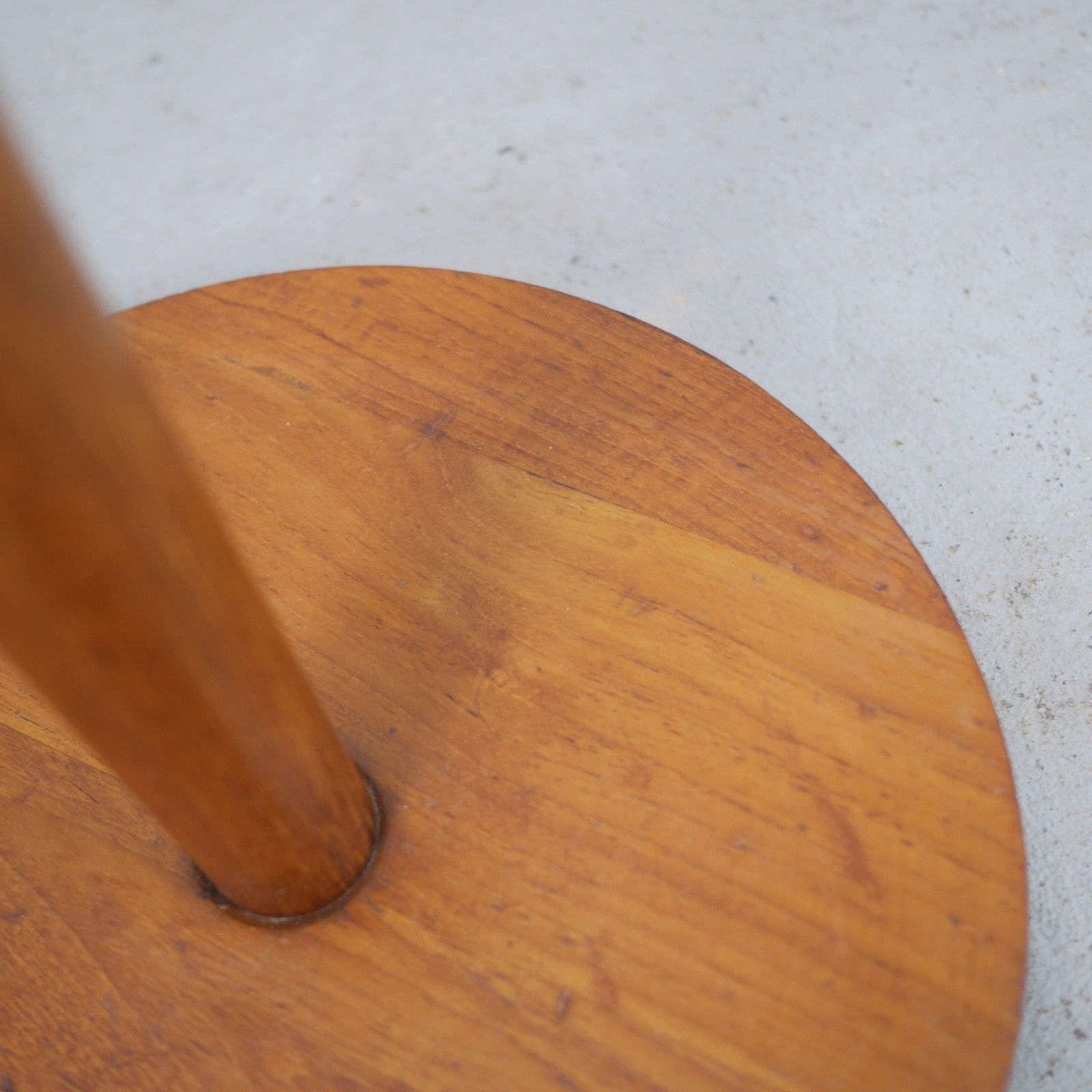 photo vinterior Vintage Mid Century Teak  Standard Floor Shade Retro Danish Shade #103222