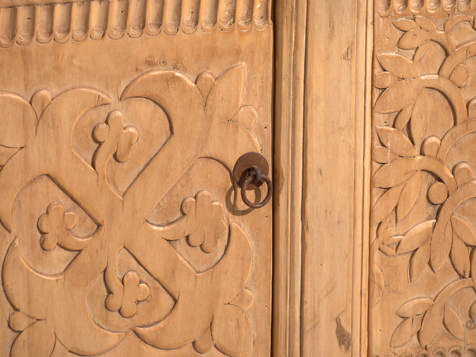 Antique Carved Low Sideboard In Fir Wood – China, Circa 1930 photo furniture
