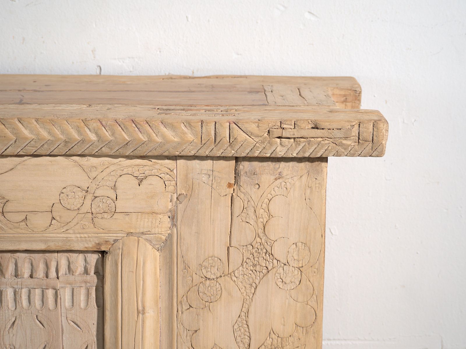 Antique Carved Sideboard In Fir Wood – China, Circa 1930 photo vinterior