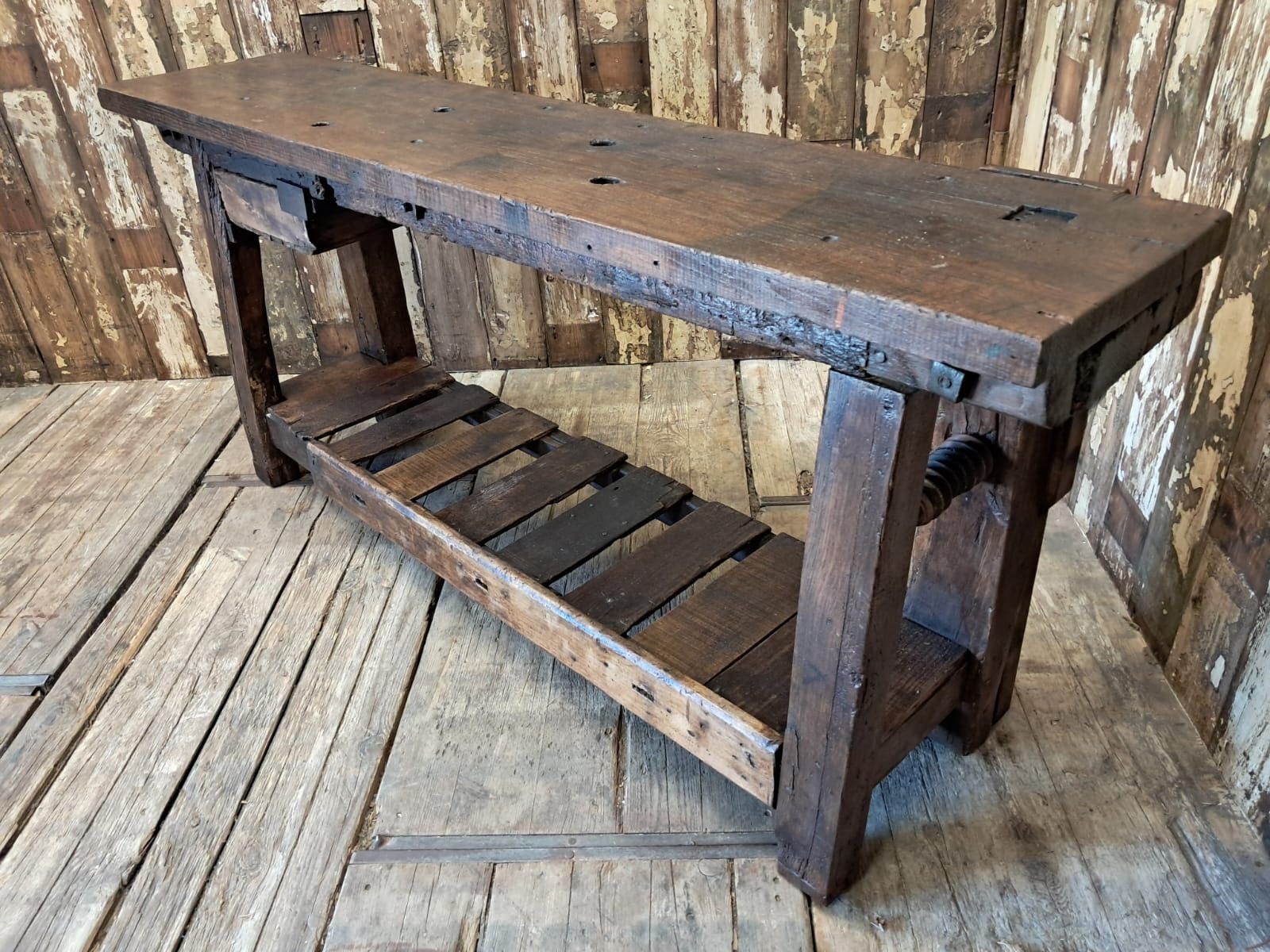 895.0 French Carpenters Workbench photo