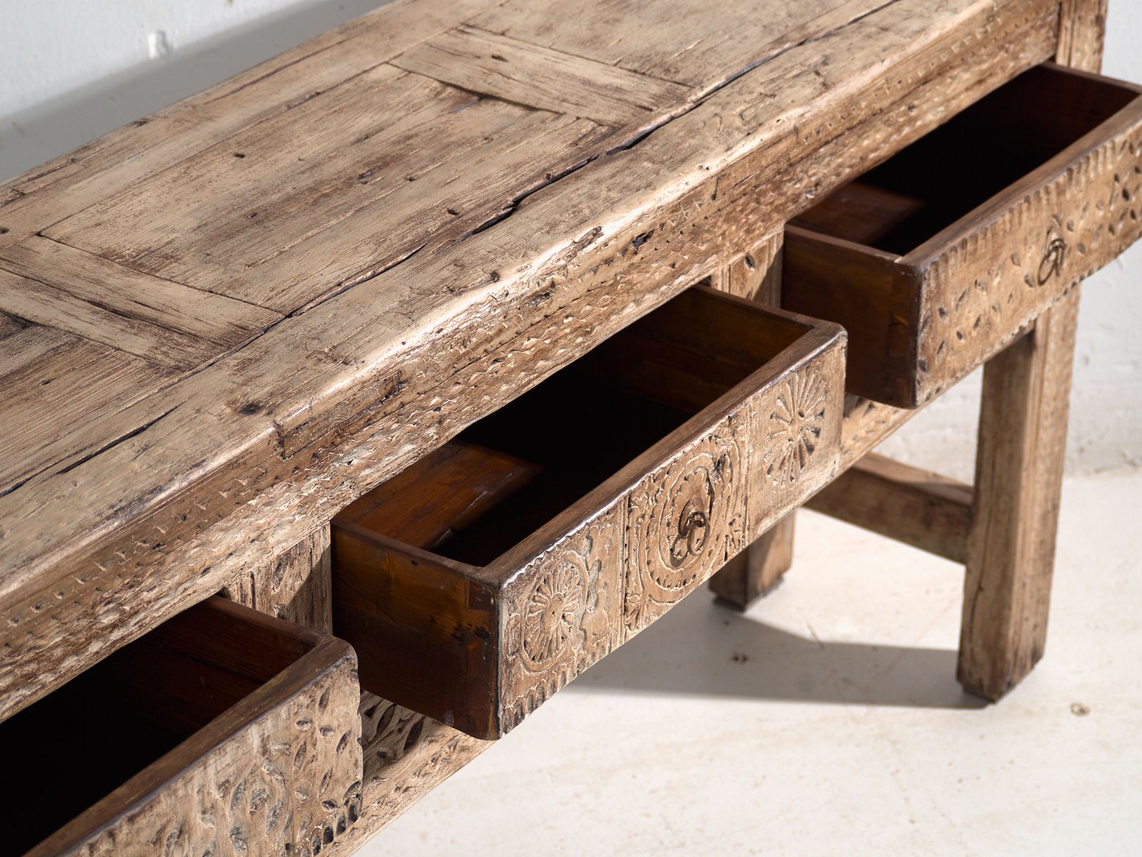 Antique Carved Console Table In Elm Wood – China, Circa 1930 photo for sale