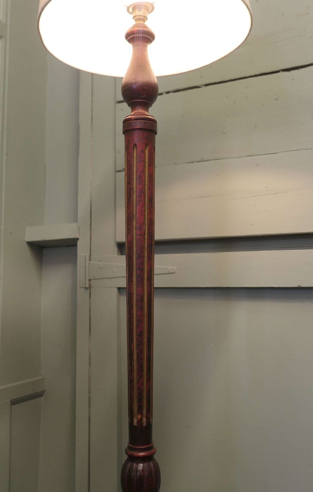 Art Deco Scumble And Gilt Finish Turned Standard Lamp This Is A Very Stylish Piece photo furniture