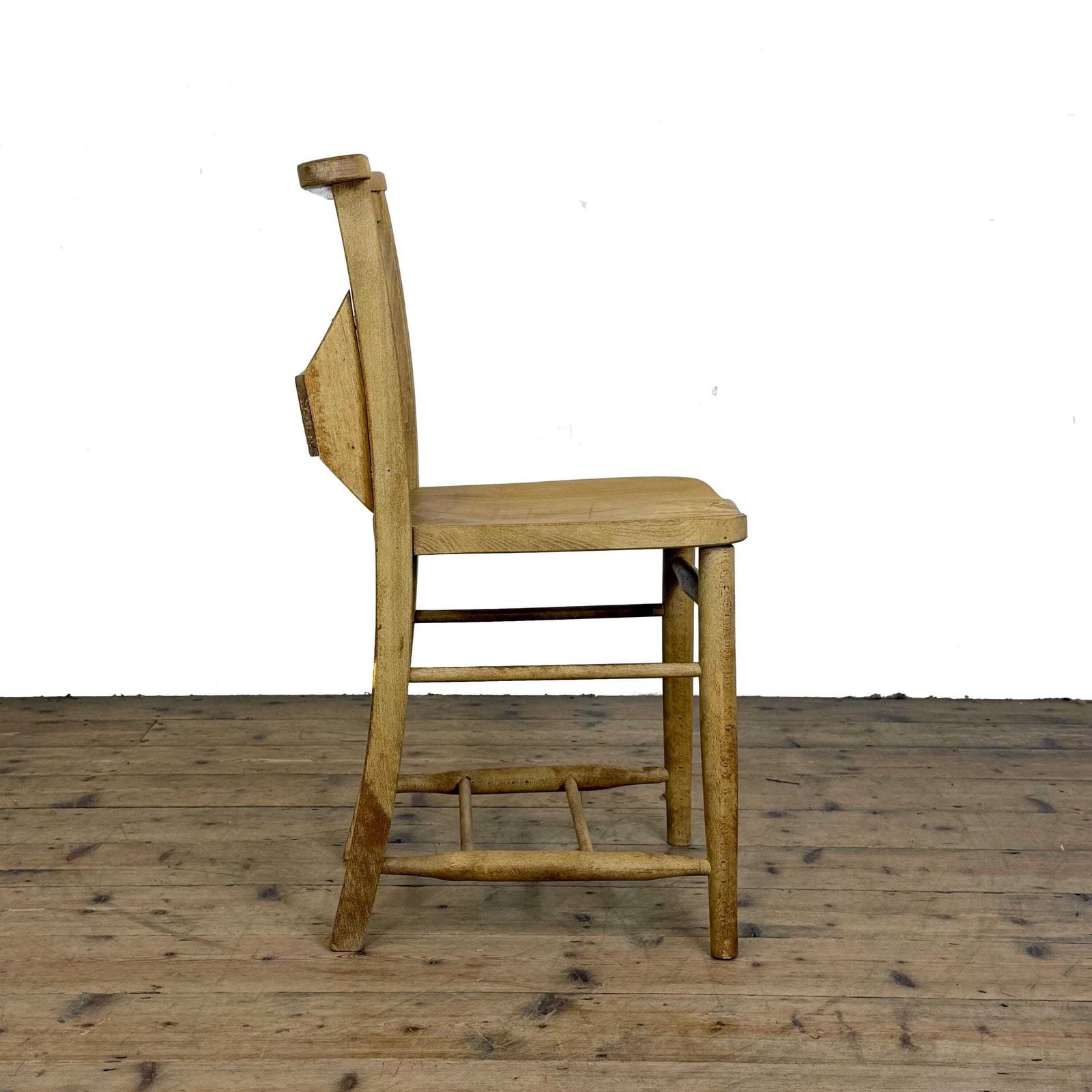photo furniture Antique Set Of Seven Chapel Chairs | Set Of Dining Chairs | Antique Seating | Antique Chairs | Antique Furniture