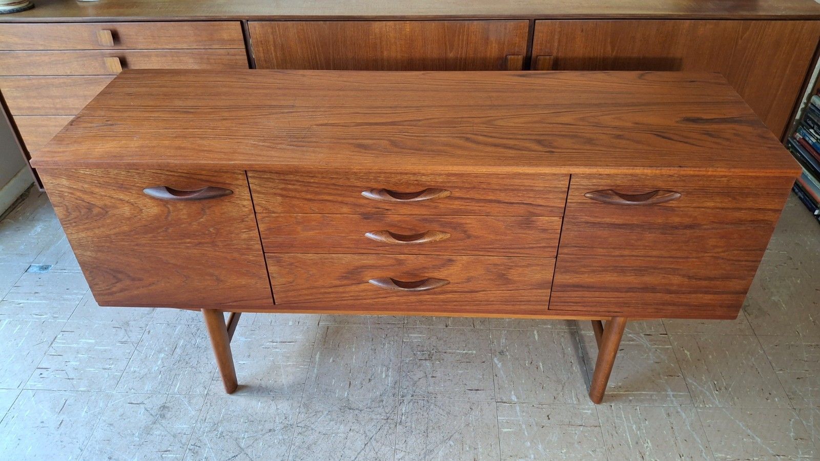 Fab Vintage Retro Mid Century Modern 1970s Avalon Small Teak Sideboard Credenza photo for sale