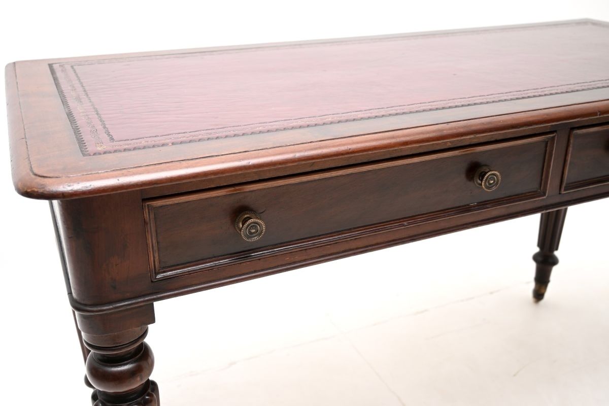 Antique Victorian Mahogany Writing Table / Desk photo vinterior