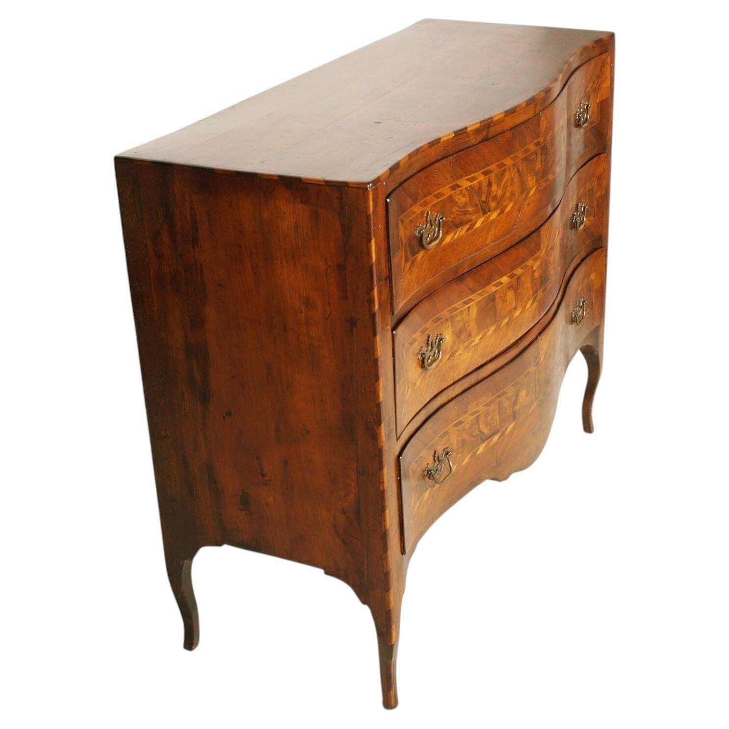 Commode vénitienne en noyer et marqueterie, villa historique de Vérone, vers 1830 photo vinterior
