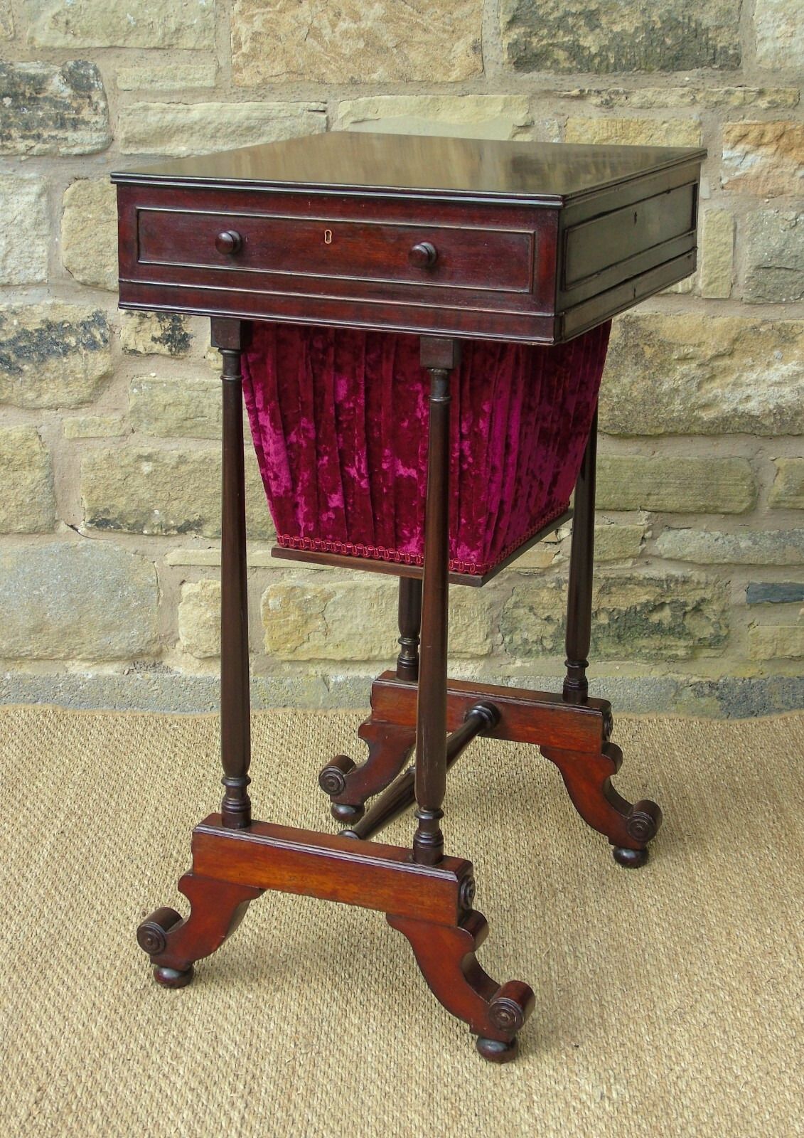 Good Early 19th Century Mahogany Sewing Table