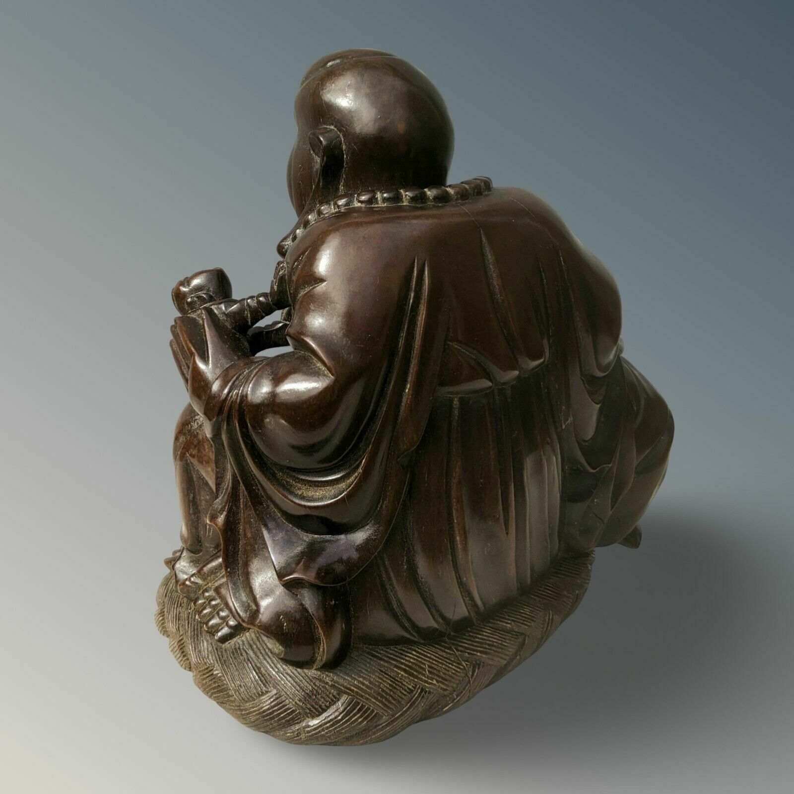 photo furniture Large Antique Chinese Carved Hardwood Buddha