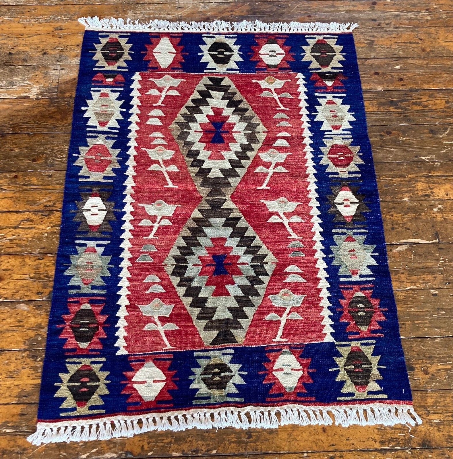 Vintage Anatolian Kilim 1.22m X 0.89m photo Textiles