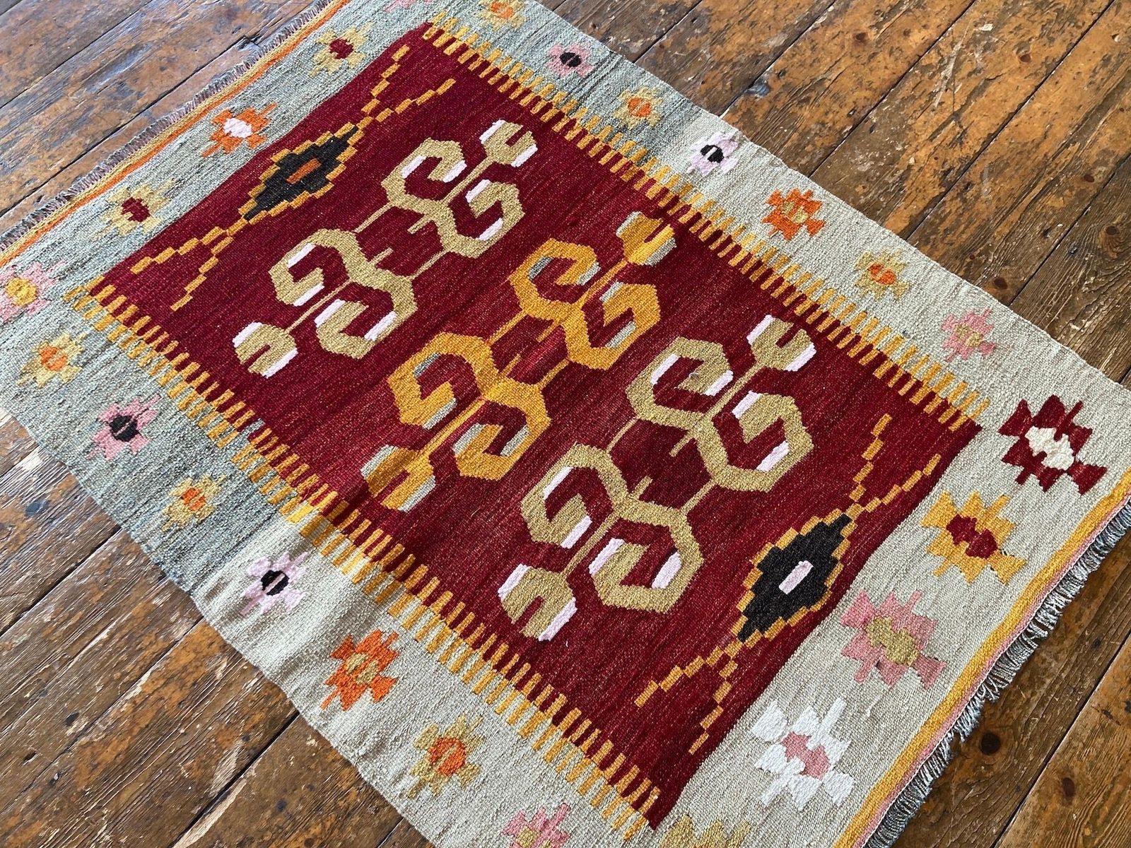 Vintage Anatolian Kilim 1.06m X 0.78m photo vinterior