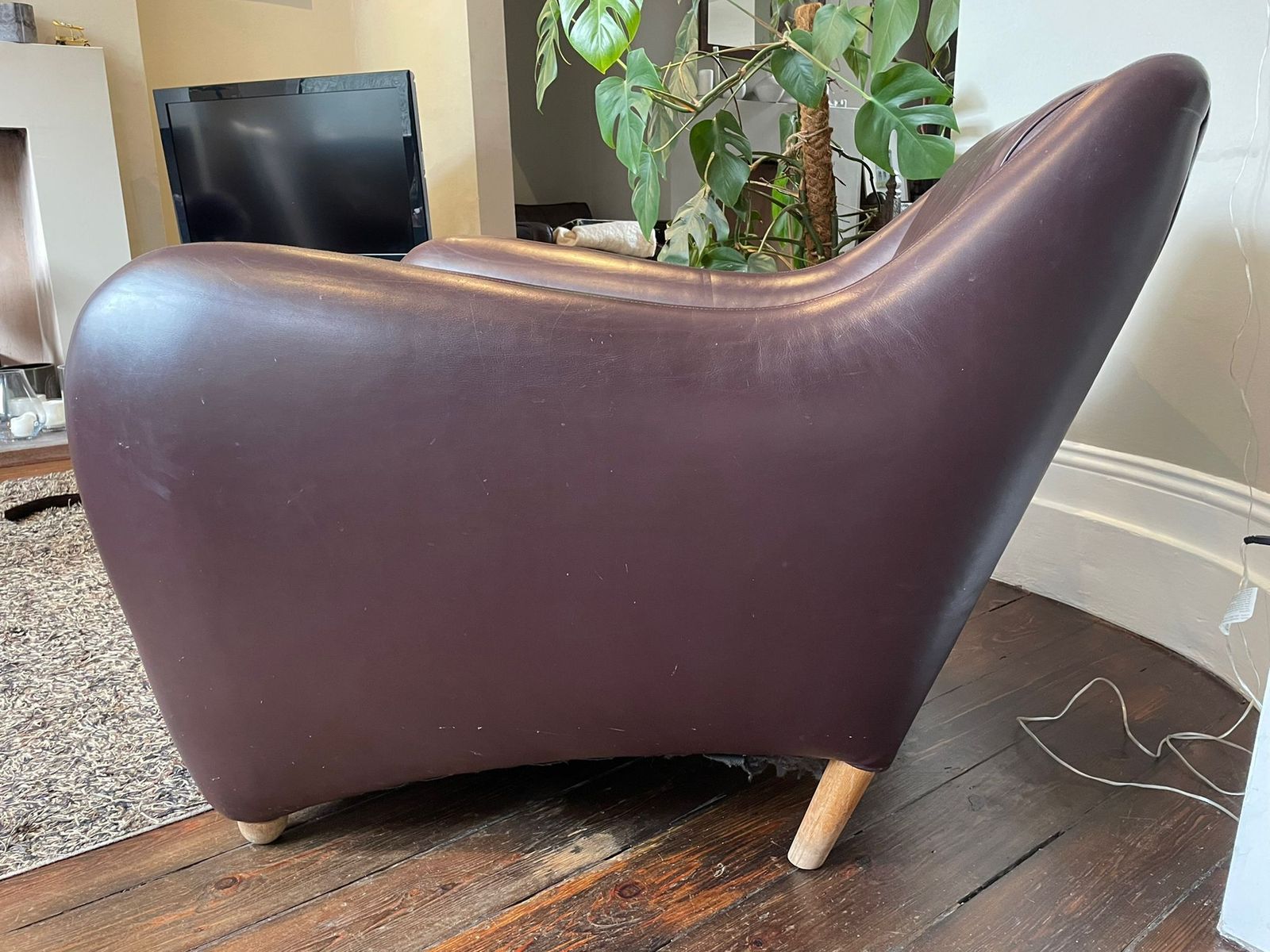 Matthew Hilton Leather Balzac Chair photo furniture