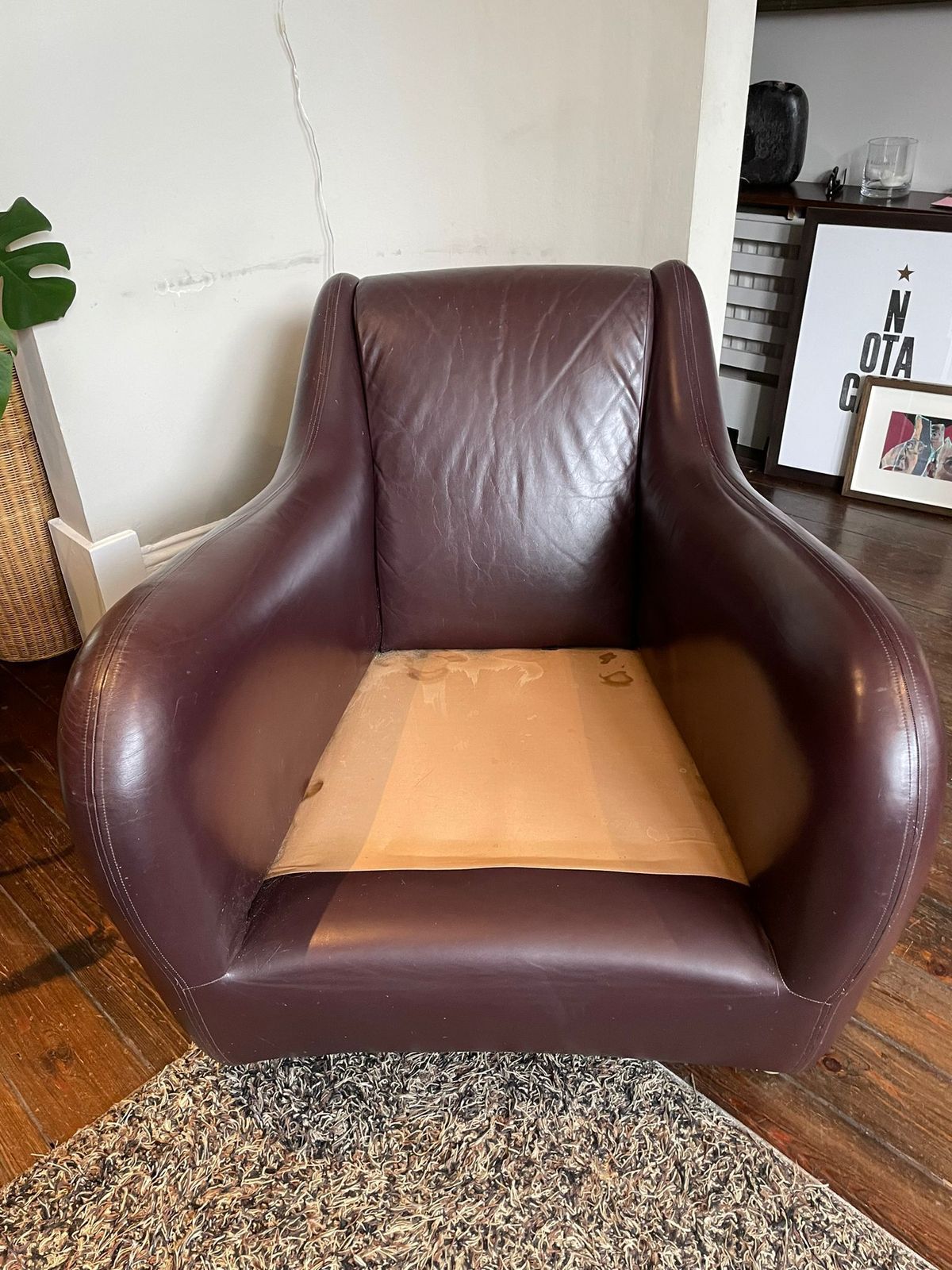 Matthew Hilton Leather Balzac Chair photo Furniture
