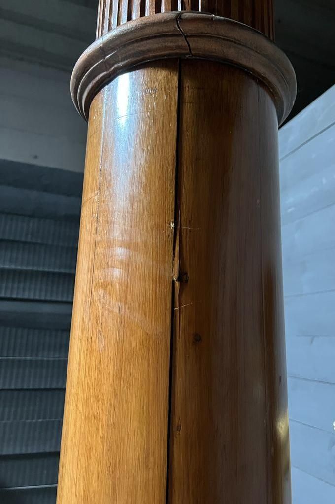 photo furniture Pair French Columns