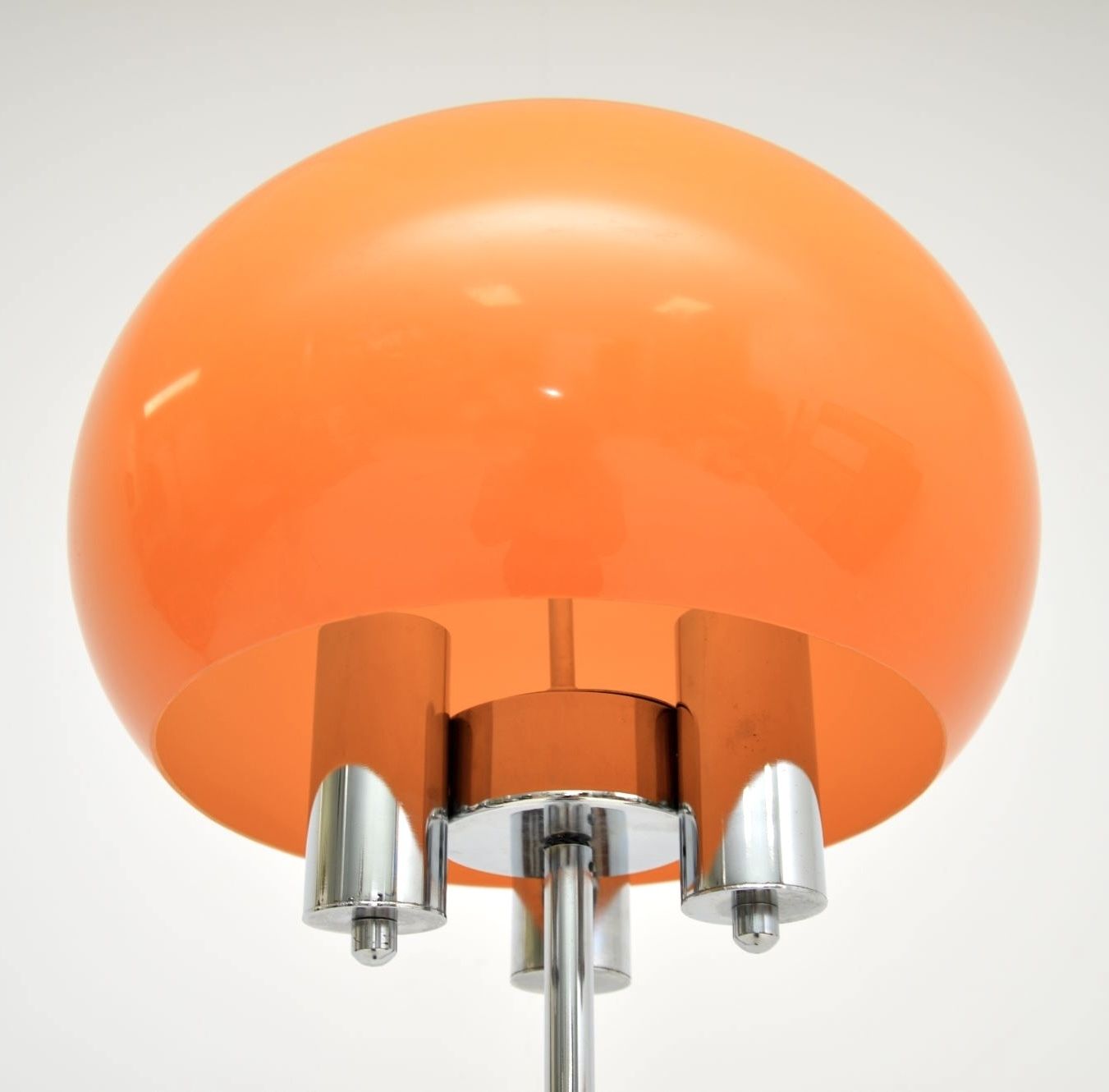1970’s Vintage Italian Chrome Floor Lamp photo Lighting
