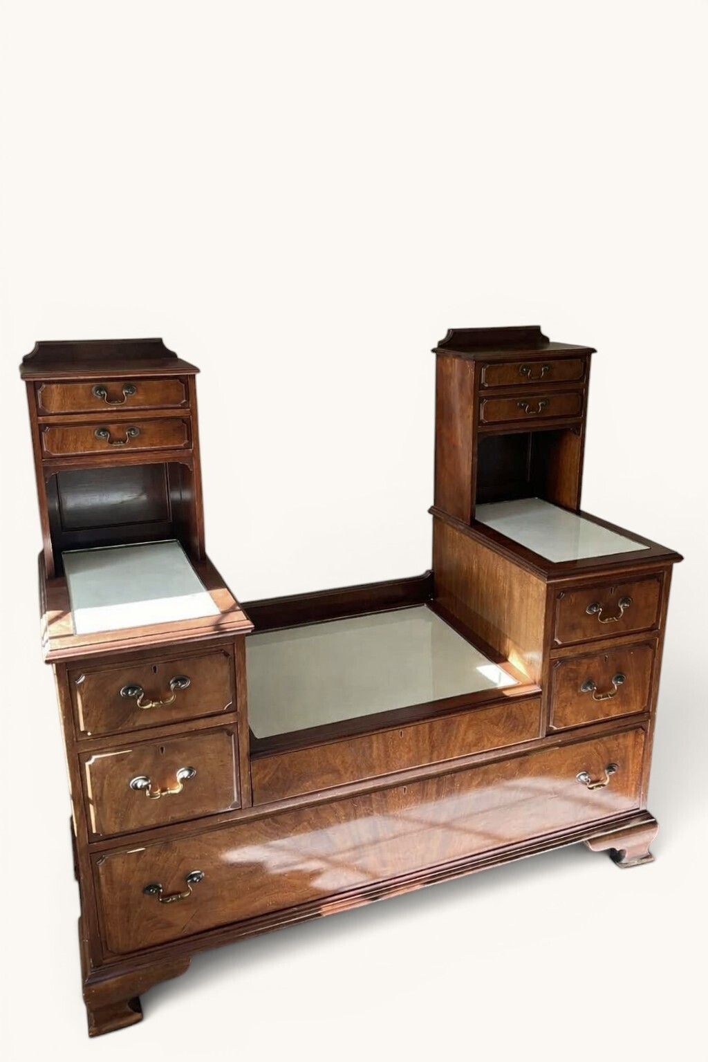 Antique Mahogany Dressing Table With Removable Mirrror photo buy