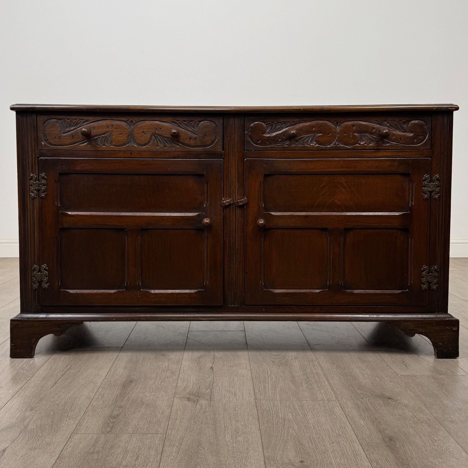 Antique 20th Century Good Quality Sideboard In Oak ( Af 5830 )