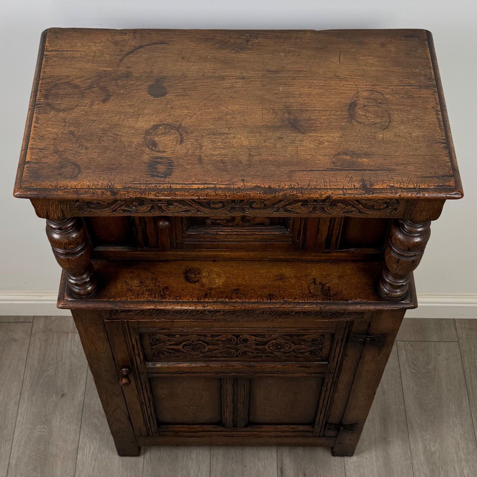 photo for sale Antique 20th Century Narrow Court Cupboard In Oak ( Af 5856 )
