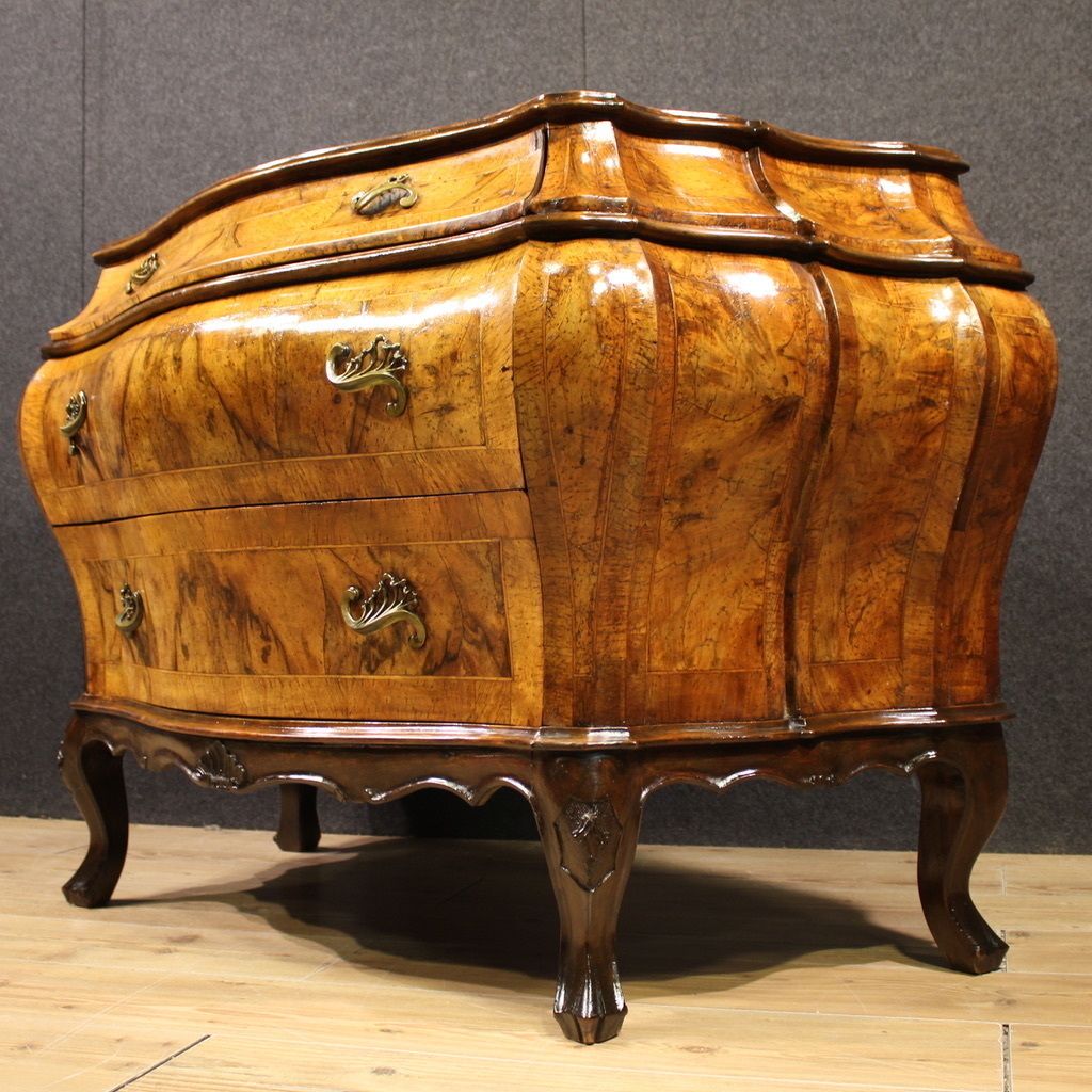 photo furniture Commode vénitienne en bois, XXe siècle