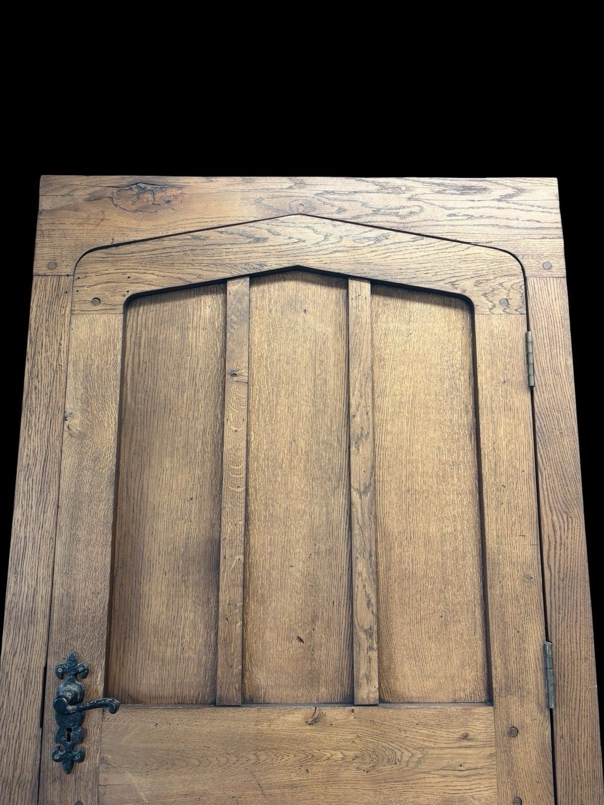 photo furniture Antique Solid Oak Door Frame Period Reclaimed Refurb 18th Century Old Wood Iron