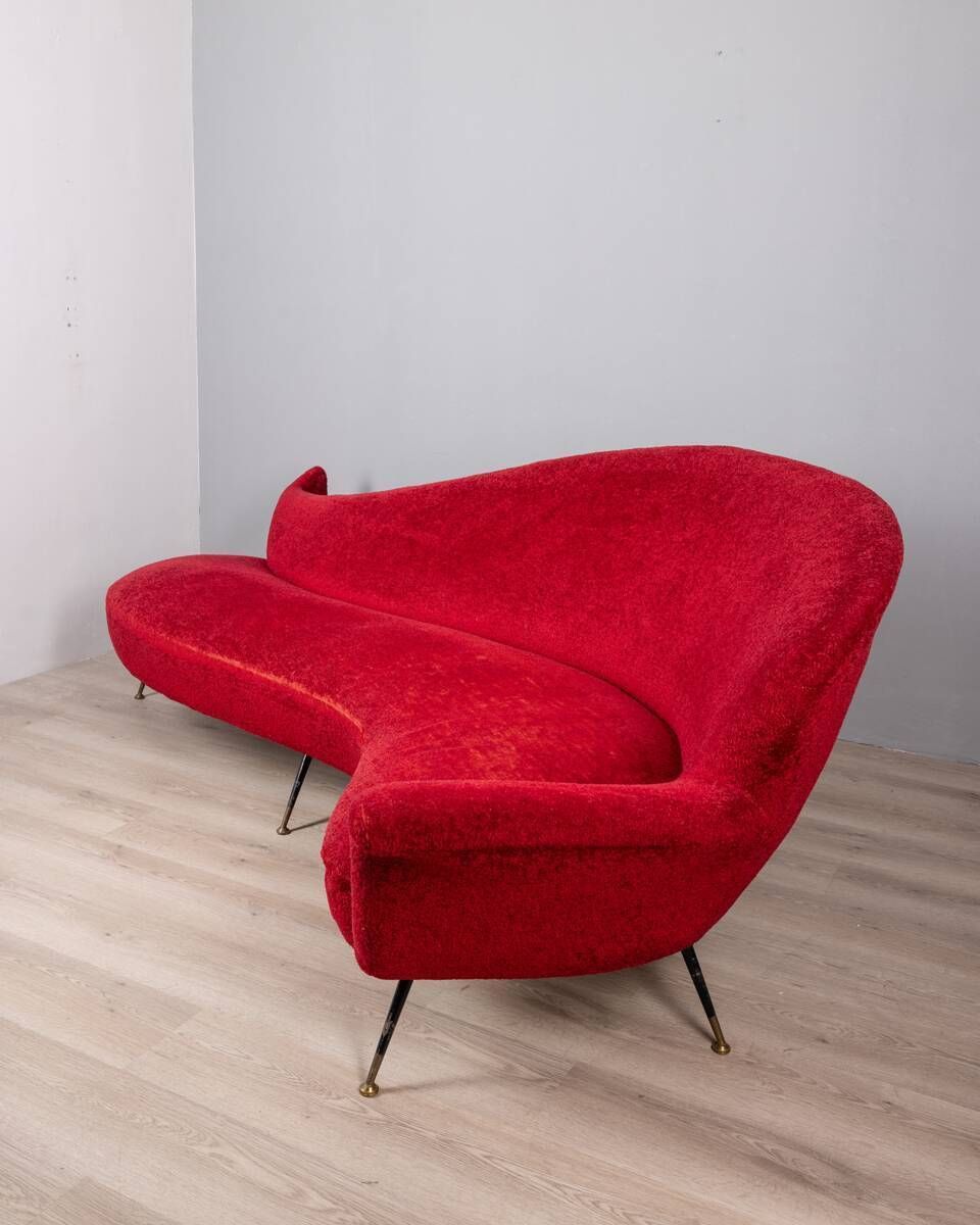 photo furniture Large 1950s Vintage Curved Sofa In Red Velvet Italian Design
