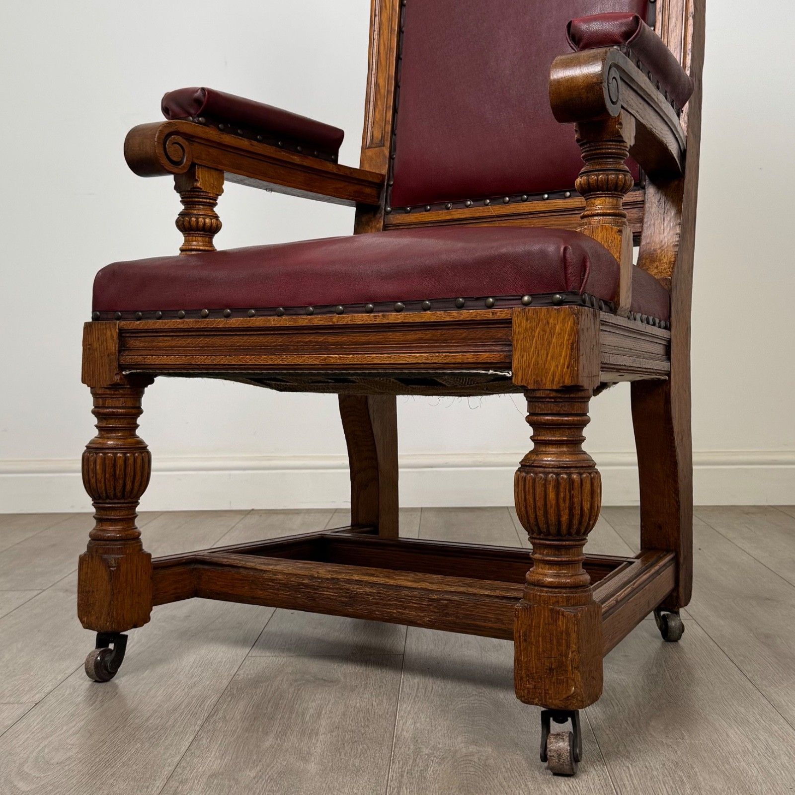 photo for sale Antique 20th Century Edwardian Armchair In Oak ( Af 5833 )