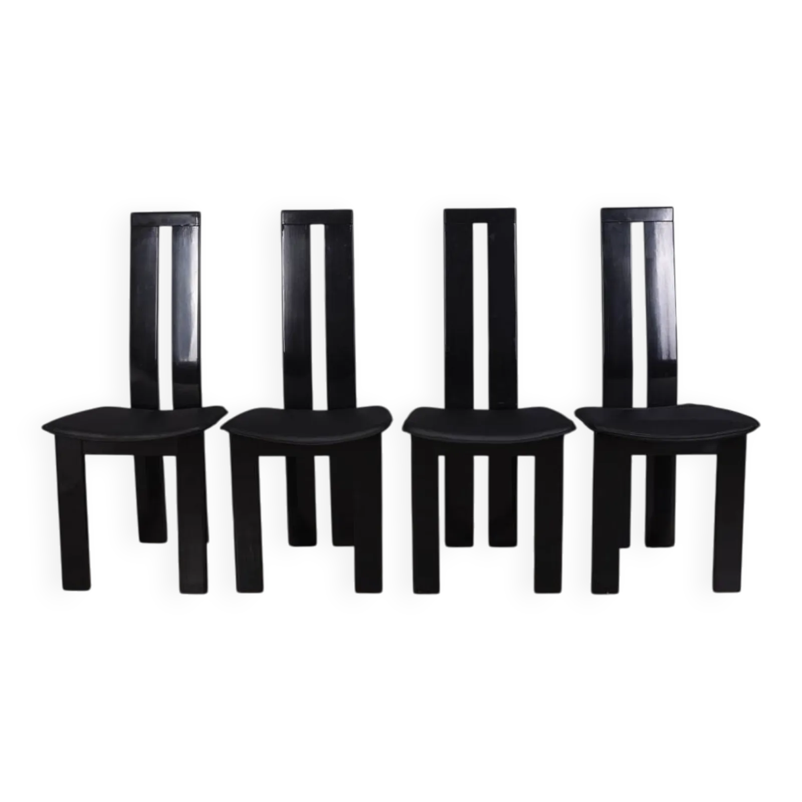 Set Of 4 Vintage 1970s Wood And Leather Chairs