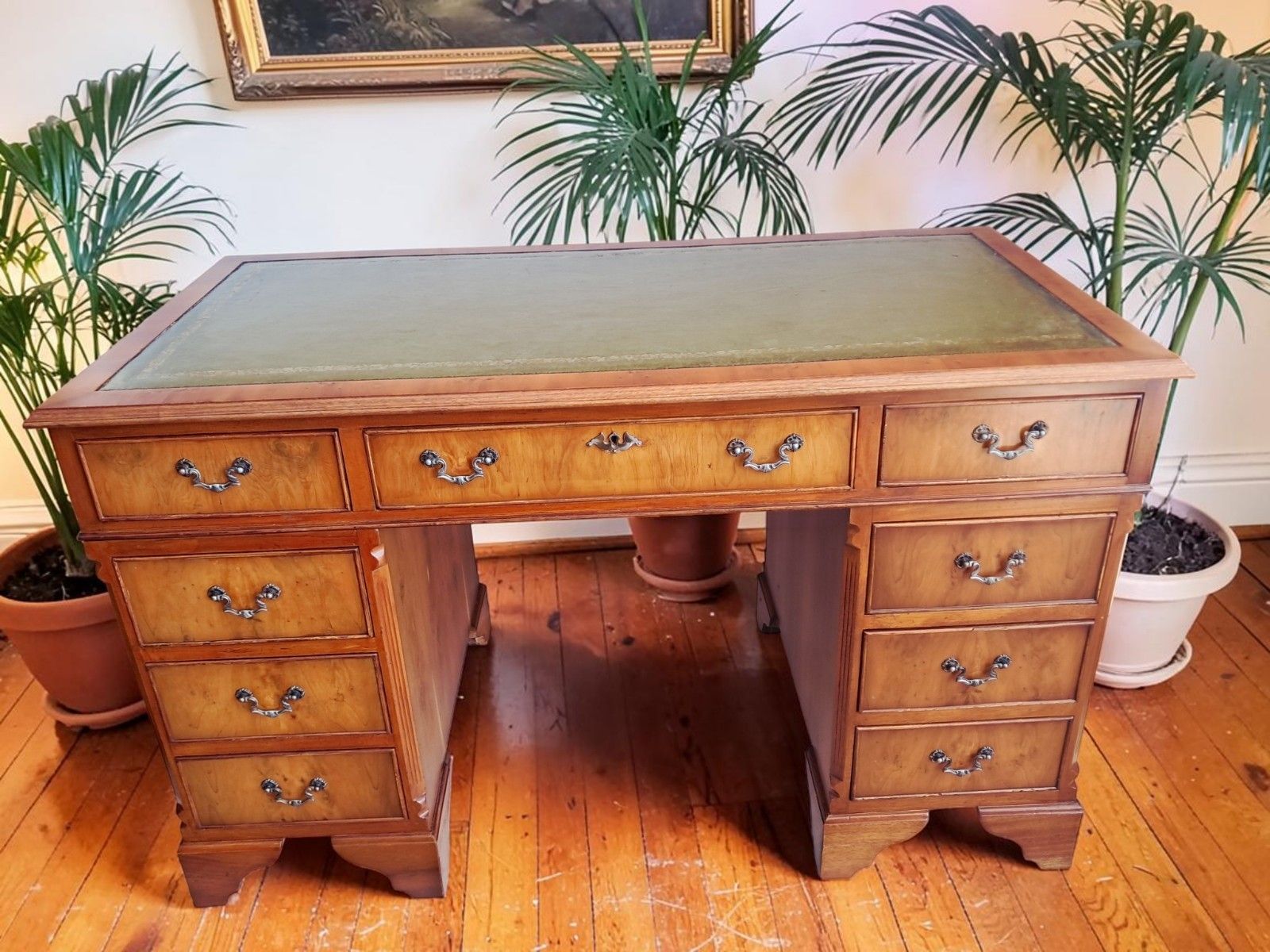 photo furniture Antique Twin Pedestal Desk Wooden Vintage Desk Yew Wood Leather Top 1980