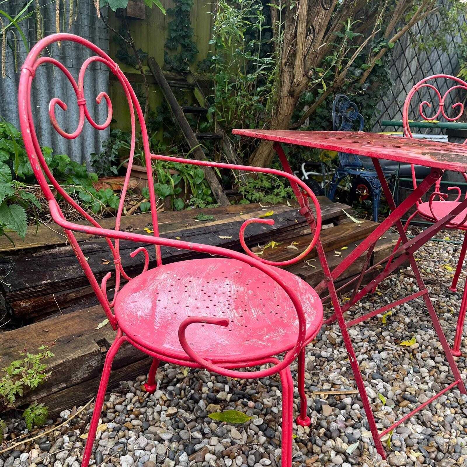 Retro Metal Bistro Table And 2 Chairs Garden Patio Conservatory Great Patina photo Garden Furniture
