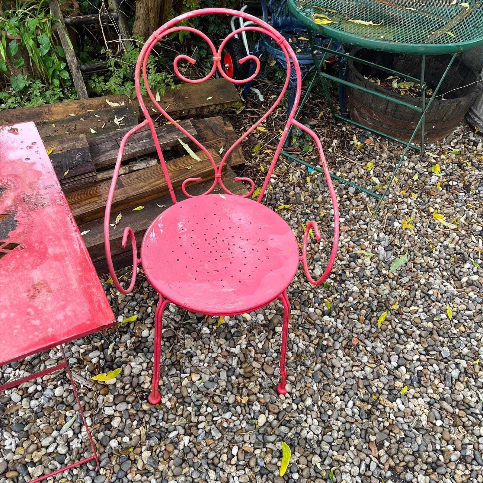 Retro Metal Bistro Table And 2 Chairs Garden Patio Conservatory Great Patina photo 149.0