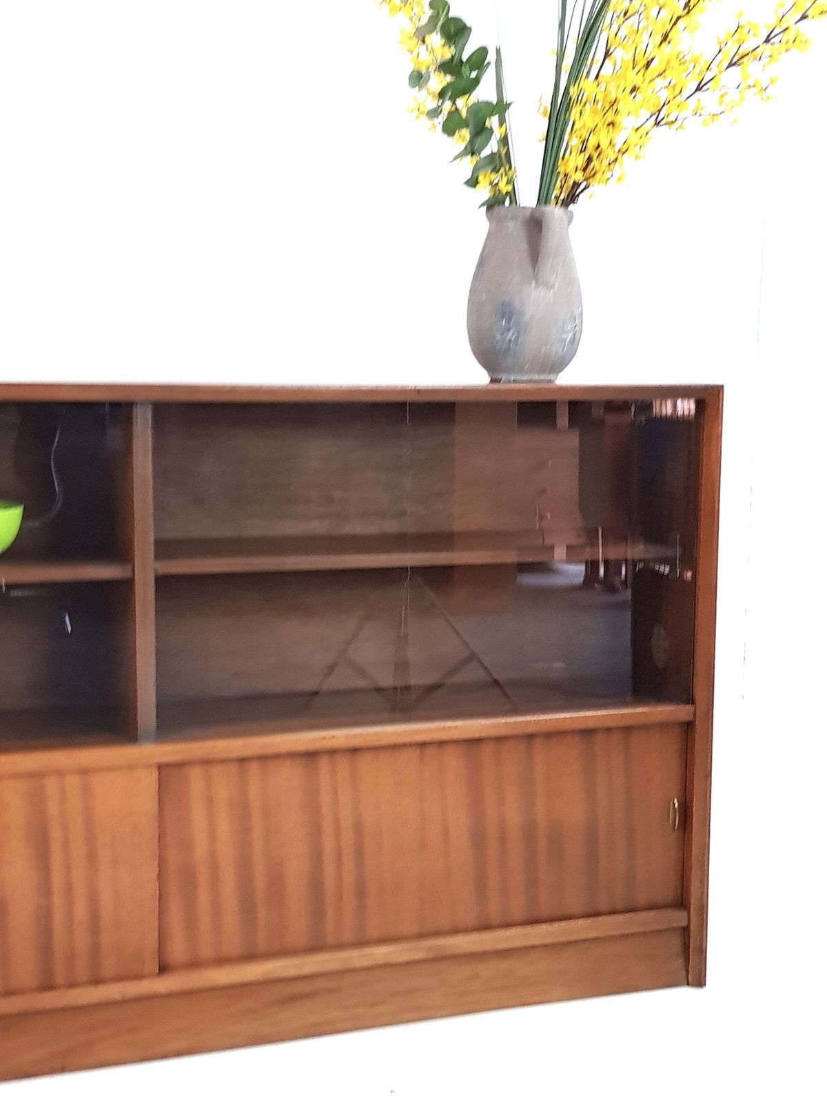 Herbert Gibbs Display Cabinet / Bookcase photo vinterior