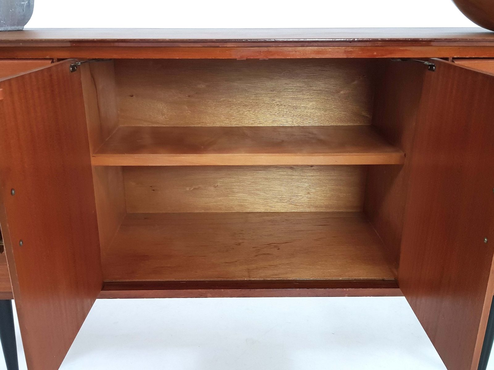Sideboard / Tv Stand, For Lebus photo 420.0