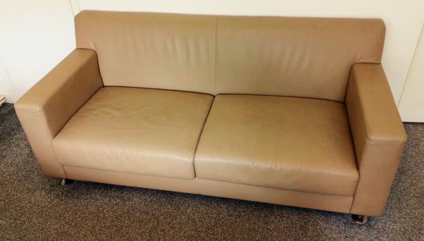 Authentic 1980s Matteograssi Taupe Leather Sofa photo furniture
