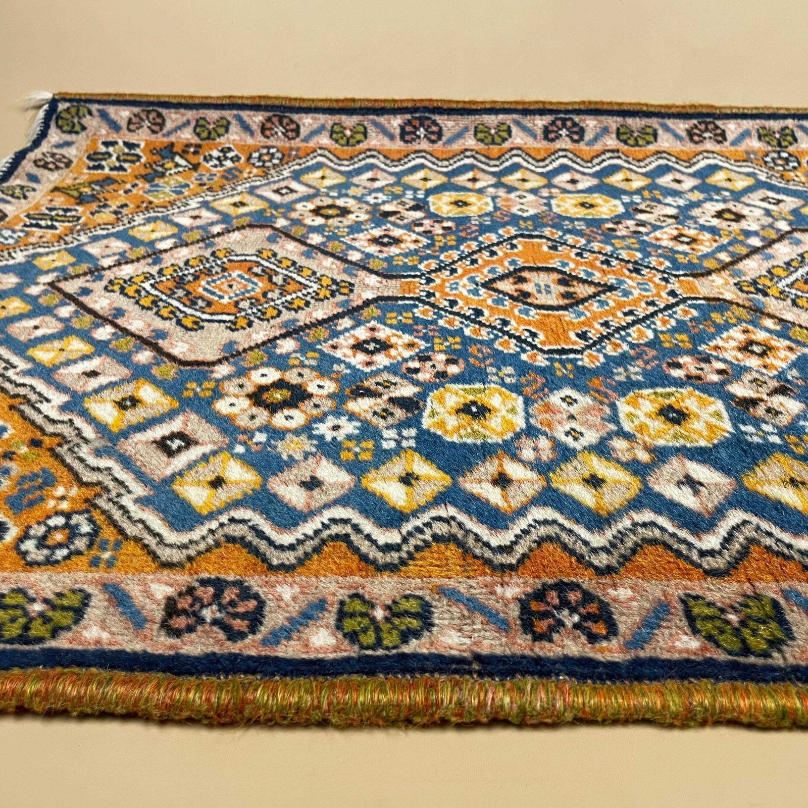 Small Accent Rug Wool Middle Eastern Style Decorative Tasselled Orange Blue Detailed Pattern photo buy