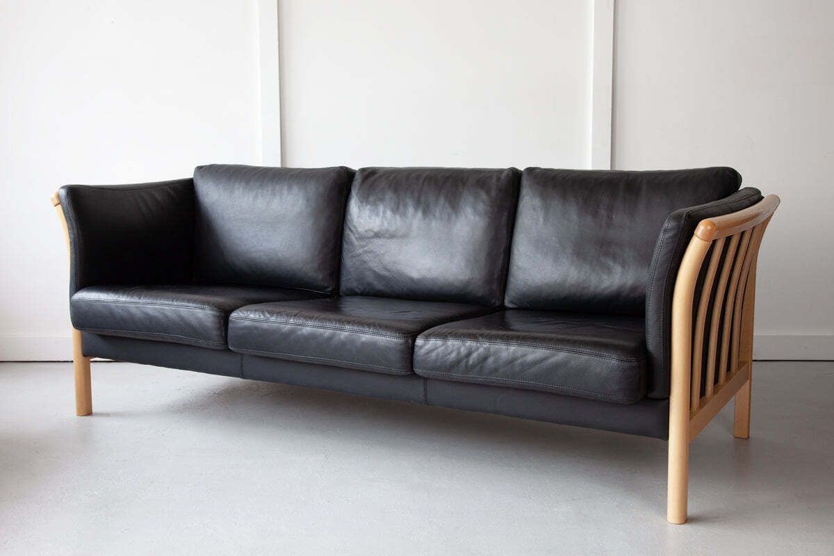 Black Leather Three Seater Sofa photo furniture