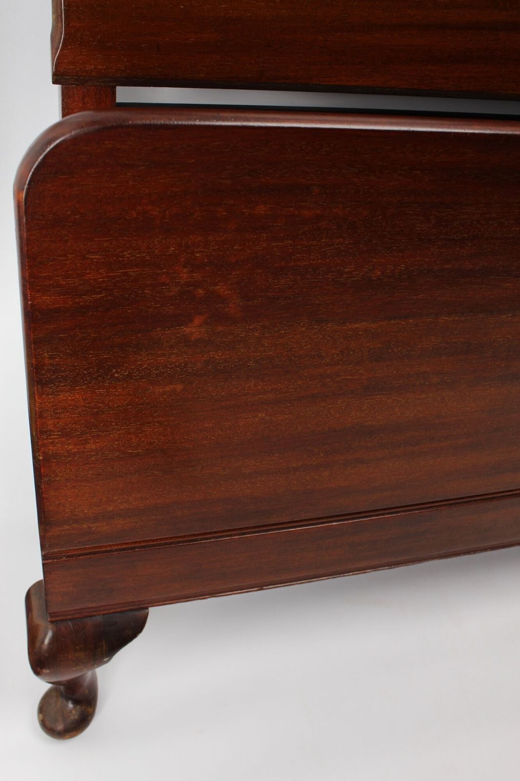 Pair Of Art Deco Mahogany Single Beds photo Furniture