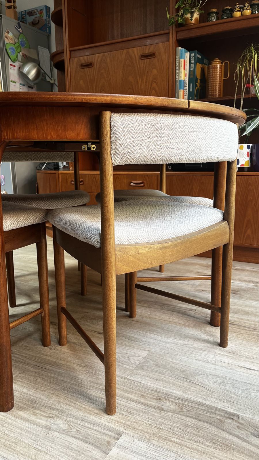 Mid Century McIntosh Vintage Extending Dining Table & 4 Chairs Roundette photo 995.0