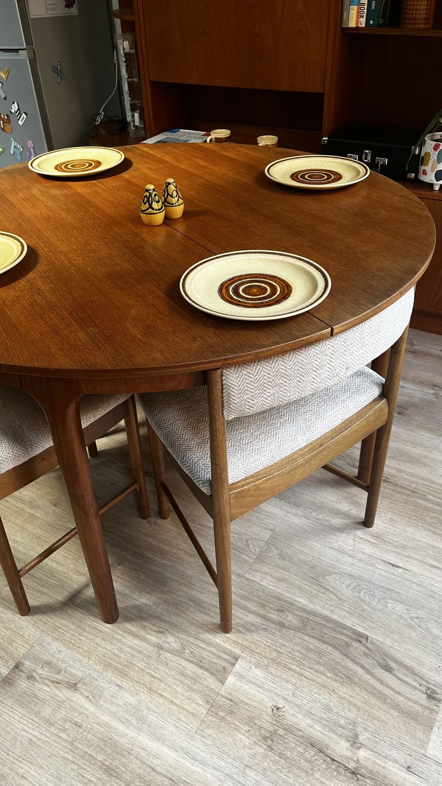 995.0 Mid Century McIntosh Vintage Extending Dining Table & 4 Chairs Roundette photo