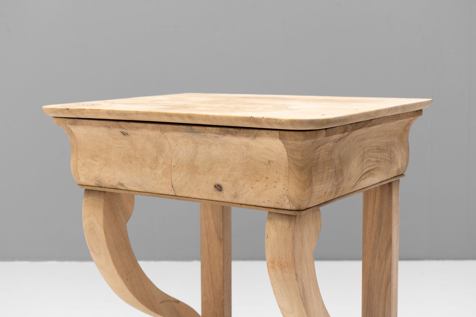 photo for sale Elm Console