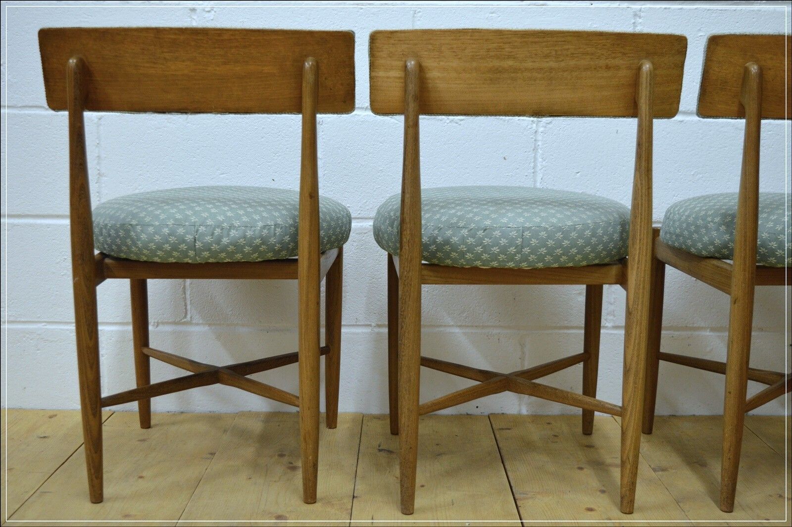 photo furniture Vintage Dining Chairs X4  G Plan Fresco Solid Teak Danish Design Mid Century