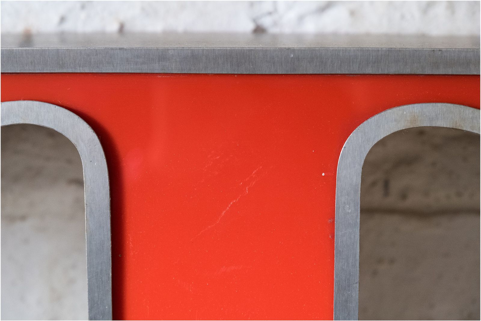 Vintage Metal & Red Perspex Letter ’T’ (978) photo 65.0