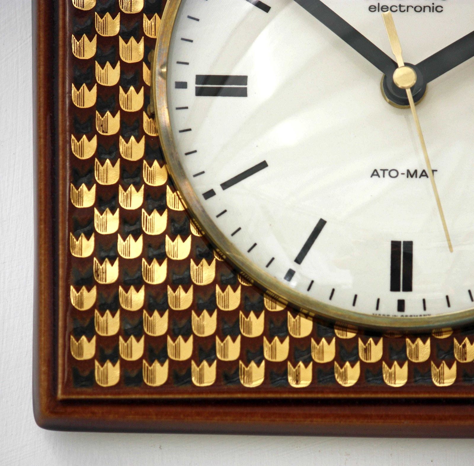 Vintage Junghans Wall Clock   22cm Ceramic Retro Style Mid Century Style Antique Gold Clock Gift Off The Wall Clocks photo Home Decor