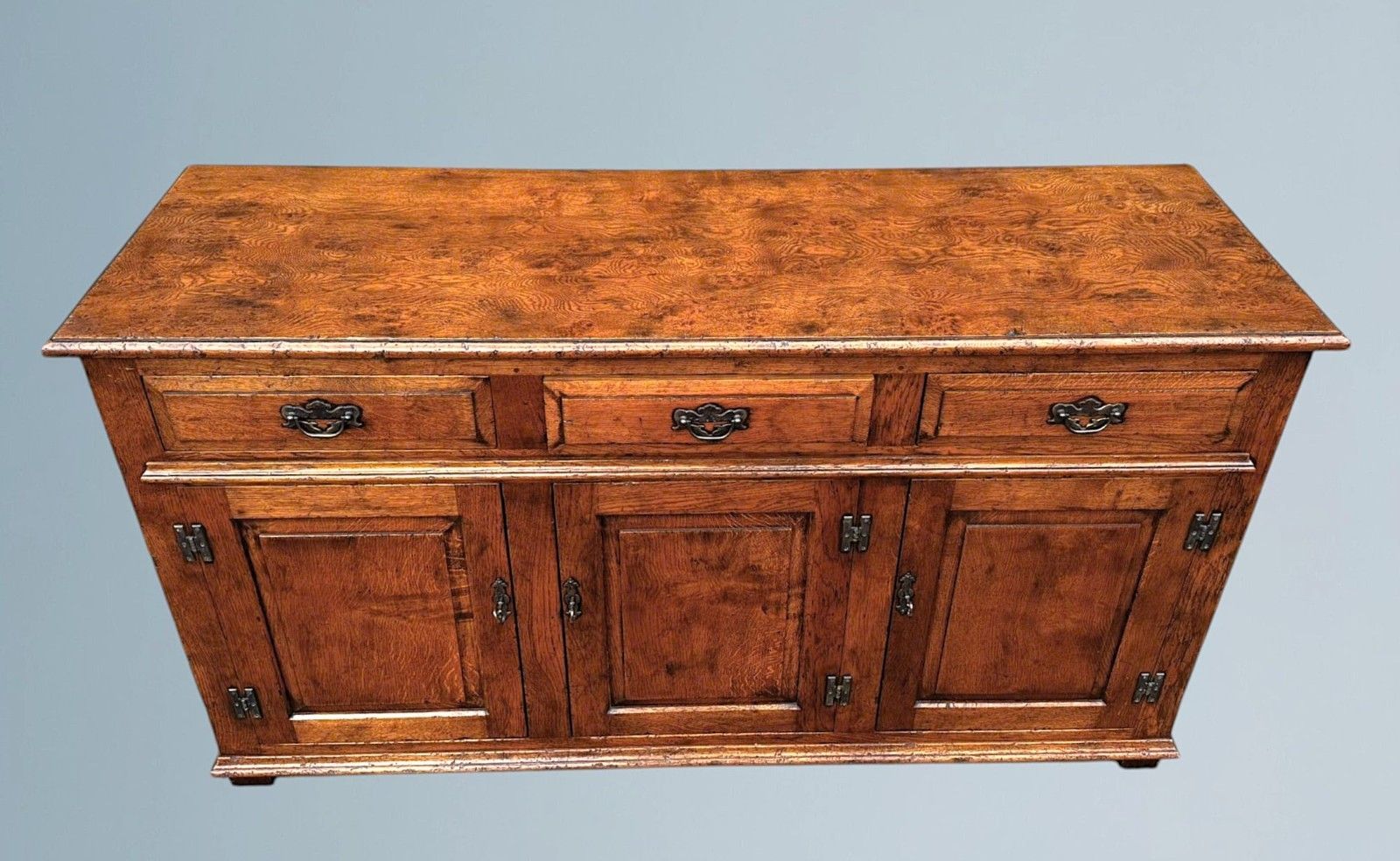 Oak Dresser Base / Oak Sideboard Batheaston Bespoke Furniture photo vinterior