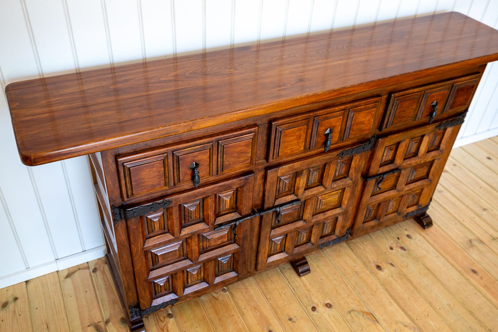 photo furniture Spanish Sideboard Credenza Navarro Argudo Baroque Tuscan Mid Century Walnut Iron Brutalist Geometric Catalan