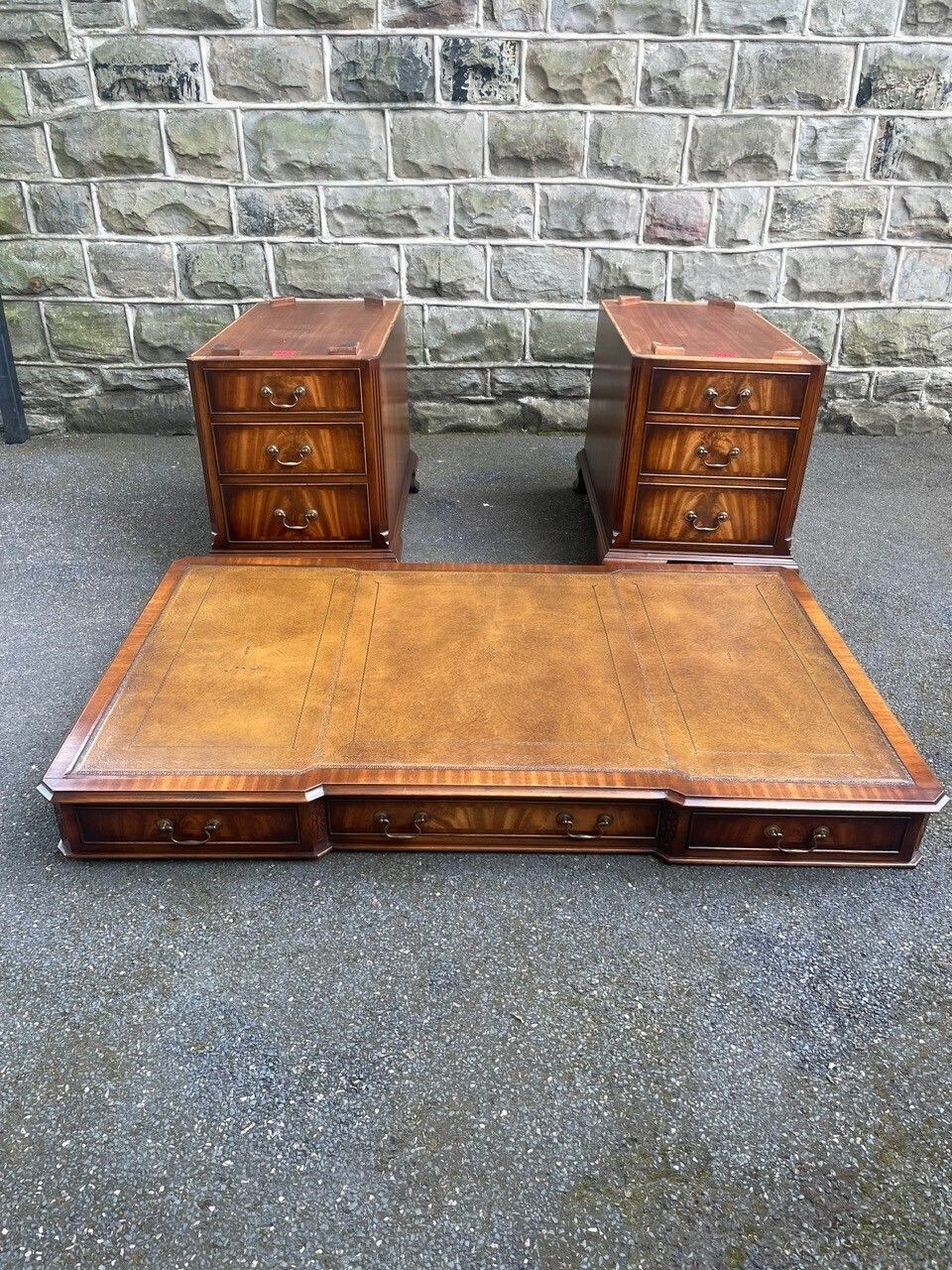 Quality Walnut Partners Pedestal Desk 5ft Wide photo furniture