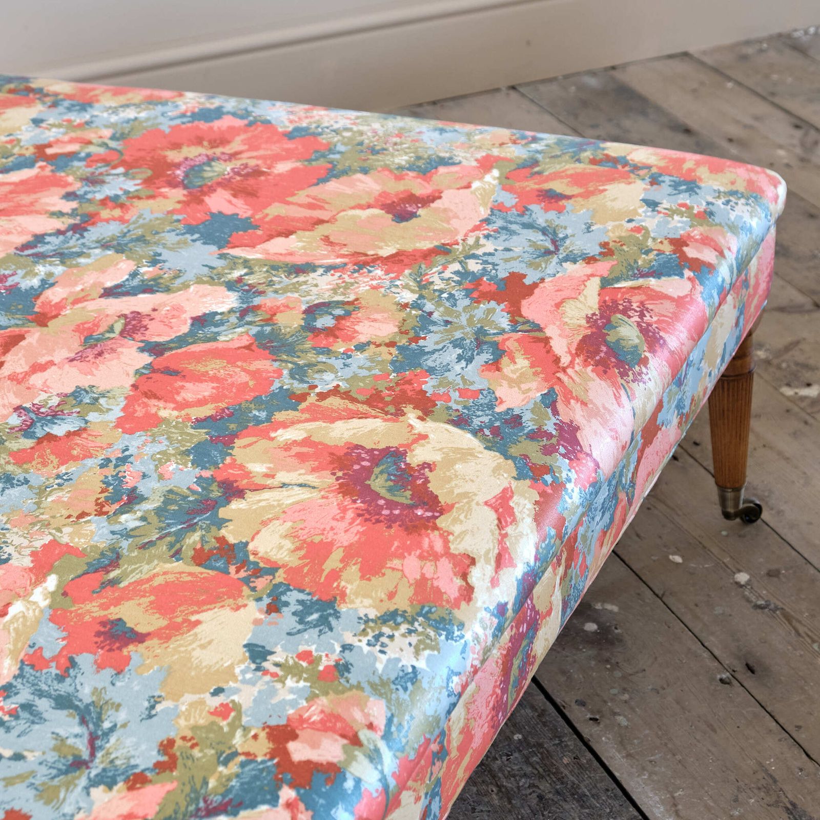 Large Country House Footstool Coffee Table photo buy