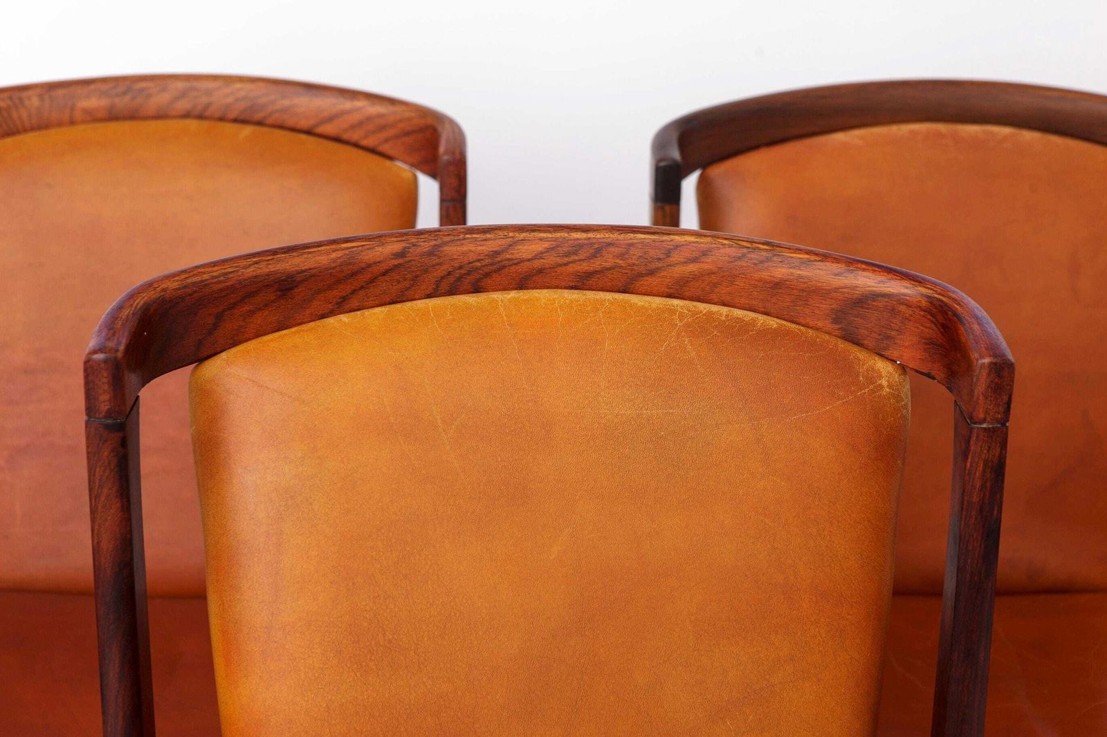 Set van 4 Erik Buch palissander eetkamerstoelen – cognackleurig leer – Deens mid-century modern, jaren 1960 photo furniture