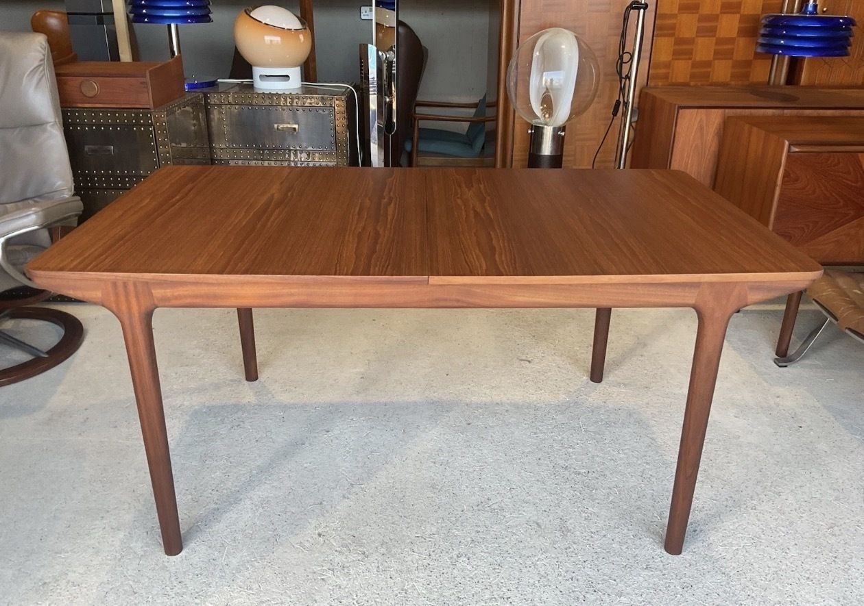 Mid Century T3 Teak Macintosh Double Extending Dining Table 1970s photo Furniture