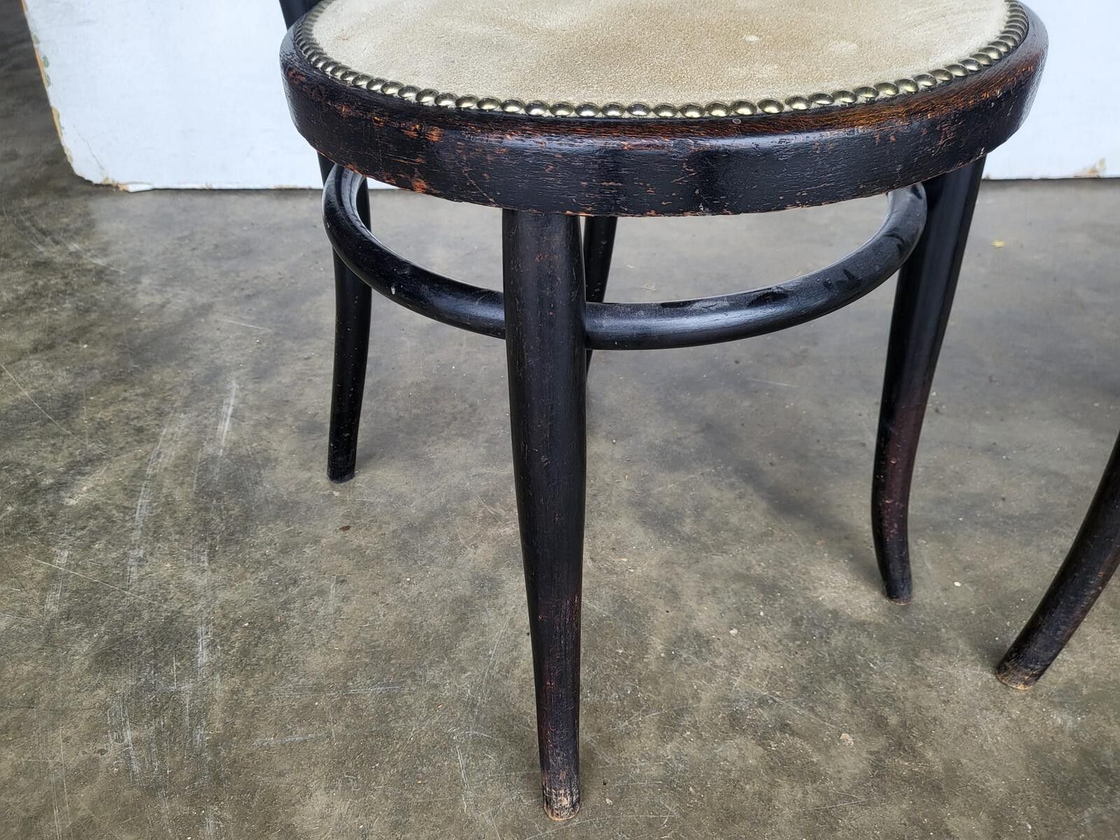 Pair Two Thonet Bentwood Bistro Chairs No18 Suede Seats photo vinterior